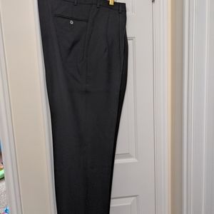 Kirkland new size 38 waist 34 length black wool